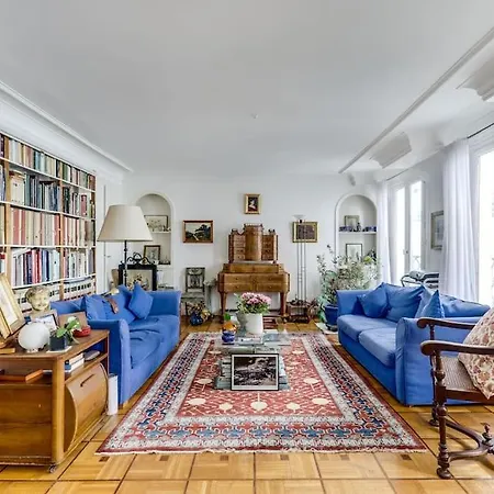 Duplex De Caractere Au Coeur De * Paris